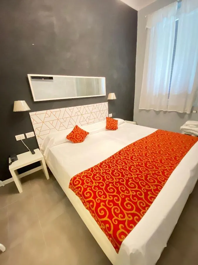 Hotel Villa Giovanna Milano 0*, Milan